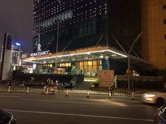 -上海龙之梦万丽酒店