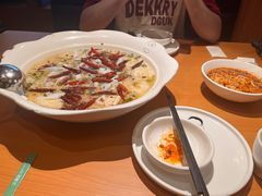 -江渔儿酸菜鱼专门店(明珠广场店)