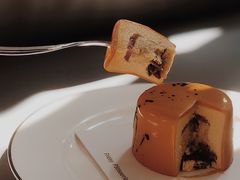 -Fridi Patisserie Cafe