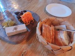 -羽深肉铺 Steak & Wine