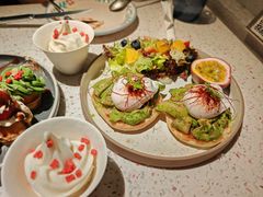 罗勒酱杂菌班尼迪克蛋-BE BRIGHT KITCHEN(正佳广场店)