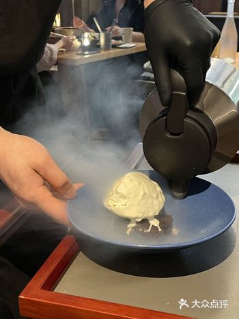 妈耶…这家高级料理又打破了我的见识！