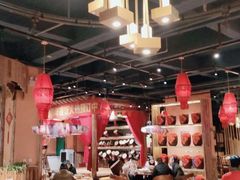 大堂-老滇山寨•云南特色菜•地方菜•民族风情歌舞表演(金碧店)