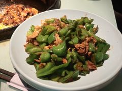 -鱼窝棚柴火铁锅炖(富山屯店)