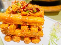 -铜锣湾·有麝自然香(重庆新天地店)