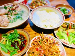 -老方桌烂蹄花川菜馆(九龙坡店)