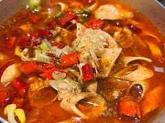 -鸿宇海鲜烧烤(红海新区店)