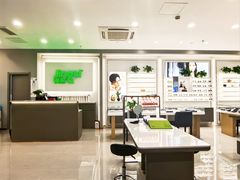 -镜客眼镜(浦江欢乐颂店)