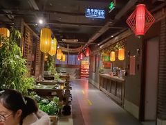 大堂-小龙坎老火锅(华飞店)