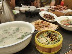 -丁里羊肉小镇(天鹅湖总店)