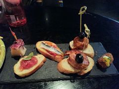 小食拼盘-C&R西班牙餐厅