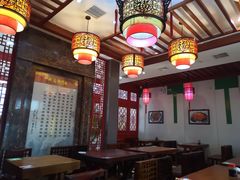 大堂-石头门坎