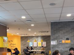 -麦当劳(民盈·国贸城店)