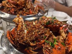 -凤凰路何眼镜香辣蟹(花果园店)