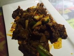 风味红烧月牙骨-乡间好味私家菜(总店)