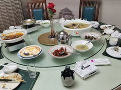 -湘聚唐缘正宗湖南湘菜(盈坤世纪店)