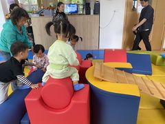 -蒙蒙狮蒙台梭利儿童之家