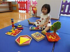 -抱抱熊托育中心(大悦城店)