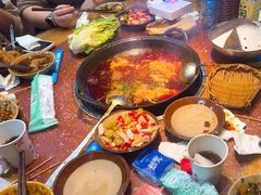 -赵美丽·重庆社区火锅·直营店(火车东站·中豪国际店)