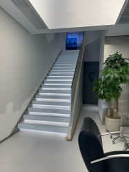 点击看大图 -苑苑发型设计