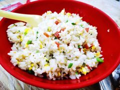 -江城燕子大排档(江汉路步行街店)