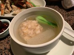 蟹粉狮子头-湖滨28中餐厅·西湖宴·杭州君悦酒店