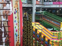 -蒙特利亲子乐园