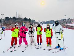 -蓟洲国际滑雪场