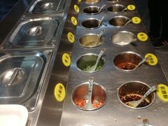 自助调料区-義聚德·清真铜锅涮羊肉·烧烤(河东店)