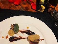 黄狮鱼配鹅肝搭配樱桃南姜酸甜酱-AZUL by FUEL蓝色·法式酒馆(琶醍店)