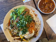 -方铲铲·成都板凳面(滨江银泰店)