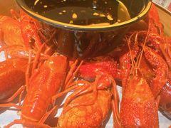 -巴厘龙虾·榜首油焖大虾(音乐学院·沿江酒馆店)
