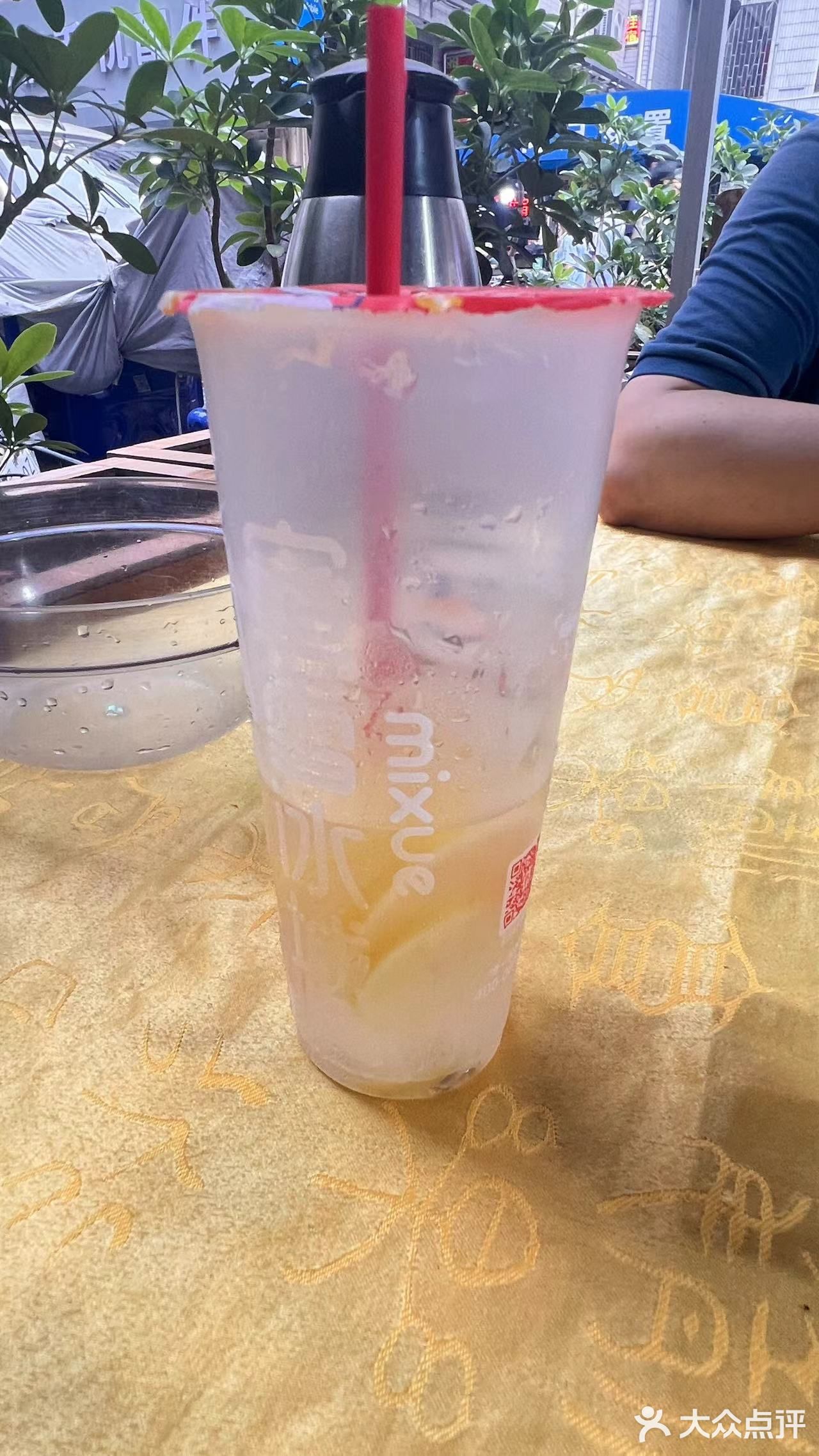 夏天就是要来点小龙虾，这家阔以