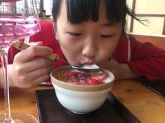 -桥香园过桥米线(国贸店)