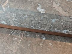 -汉庭优佳(上海娄山关路地铁站店)