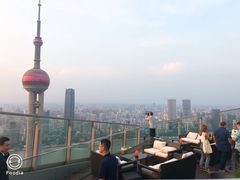 -FLAIR顶层餐厅酒吧(浦东丽思卡尔顿酒店)
