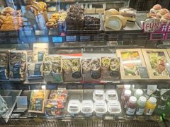 -星巴克臻选(莘庄仲盛店)