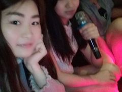 -百威KTV(恒福路店)