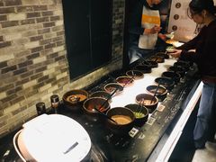自助调料区-湊湊火锅·茶憩(新中关购物中心店)
