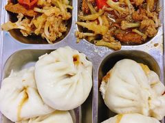 -白玉兰食品(中山公园龙之梦店)