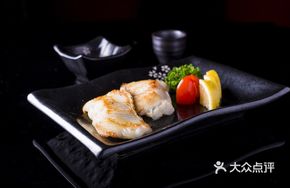 Lemon-Glazed Pan-Seared Cod
