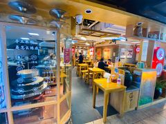 用餐区-呷佬·长沙手工米粉(金沙江路店)