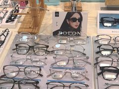 -天空之镜眼镜店蔡司依视路授权店(天通苑店)