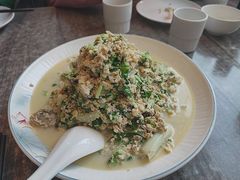 -今鲜源酒店·海鲜锅贴青岛菜(新湛路店)