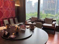 -鼎泰亨·海鲜牛肉餐厅(滨江店)