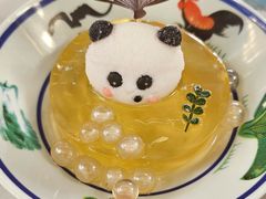 -刘姐啤酒鱼民族演艺餐厅(西街总店)