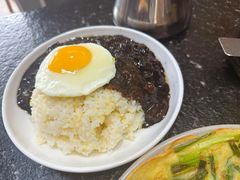 炸酱拌饭-海花锅盖烧烤店(怡馨家园店)
