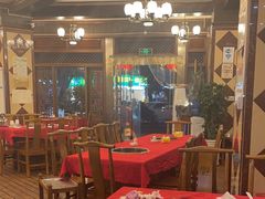 -山城年华老火锅(玉林店)