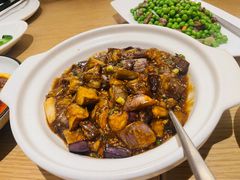 -渝信川菜 · 川味家常菜(财富购物中心店)