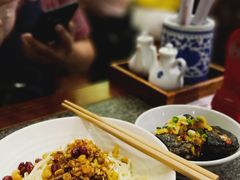 -湘下佬·老长沙吃货铺(顺成·大融城店)